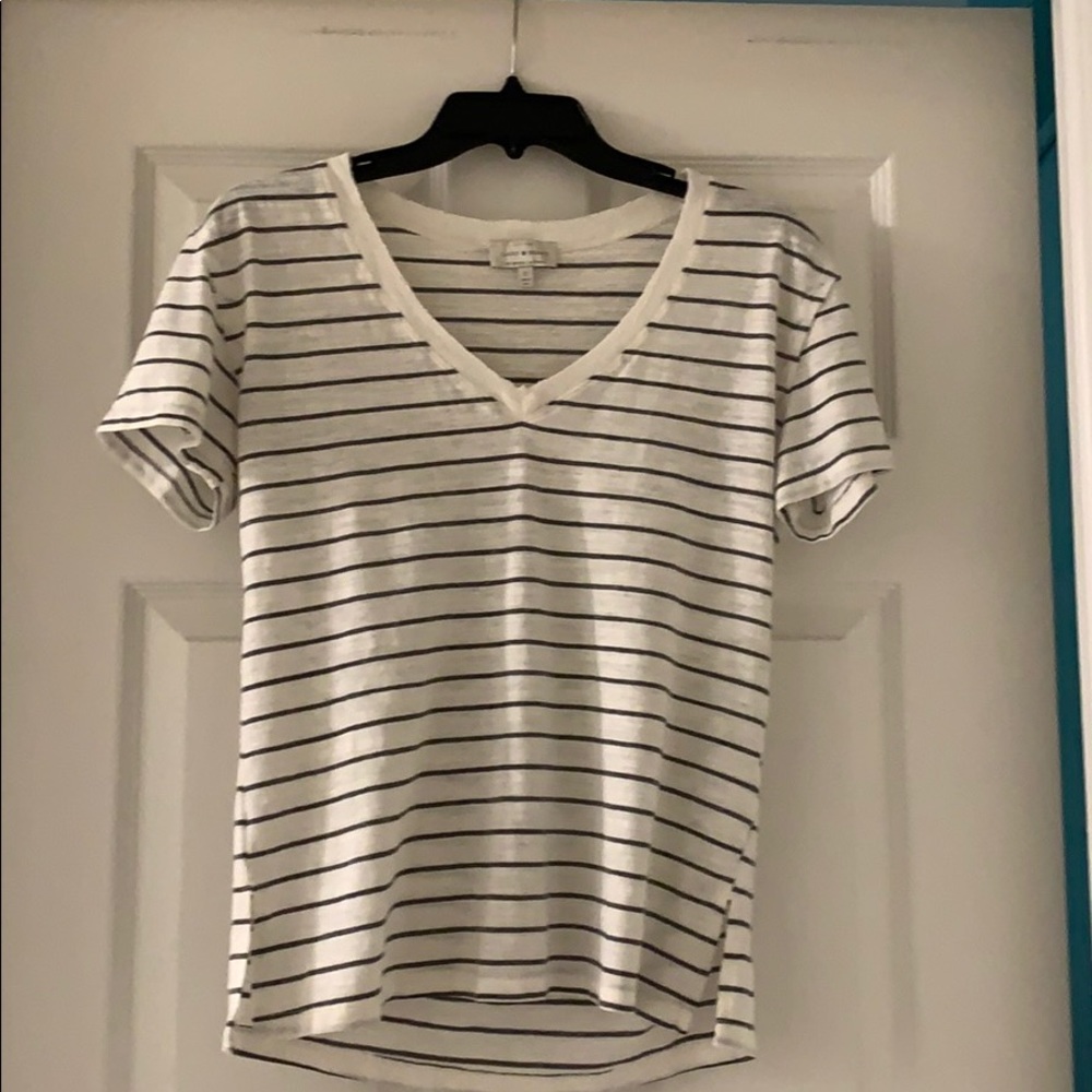 Lucky brand T-shirt